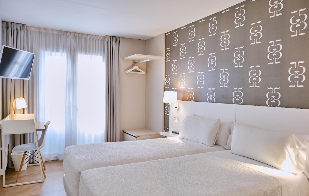 Hostal Suso Сантьяго-де-Компостела Экстерьер фото