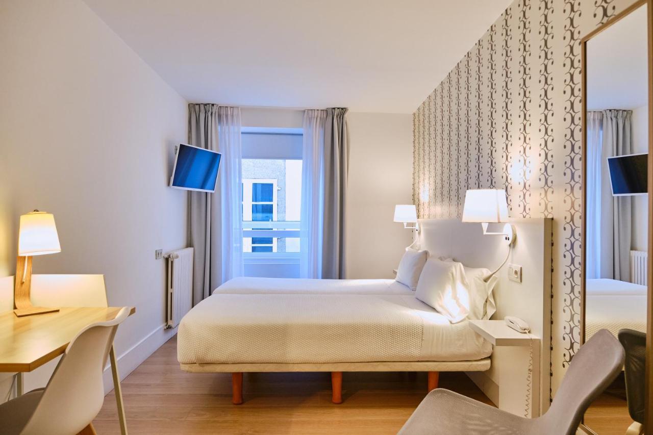 Hostal Suso Сантьяго-де-Компостела Экстерьер фото